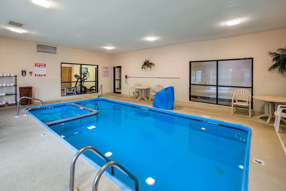 Quality Inn I-70 Near Kansas Speedway 43/45