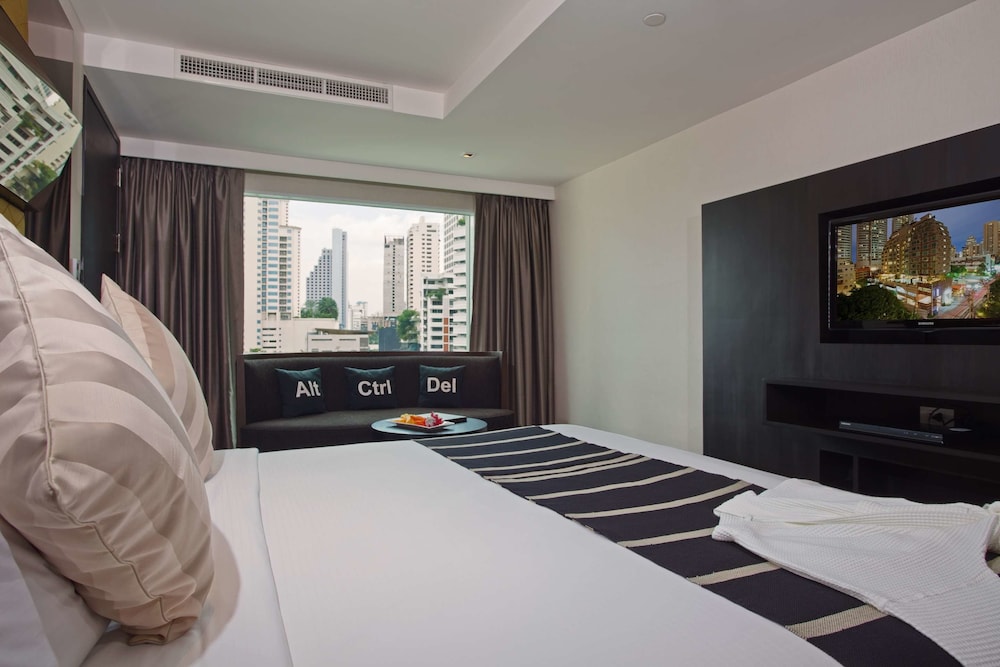 Golden Tulip Mandison Suites 26/59