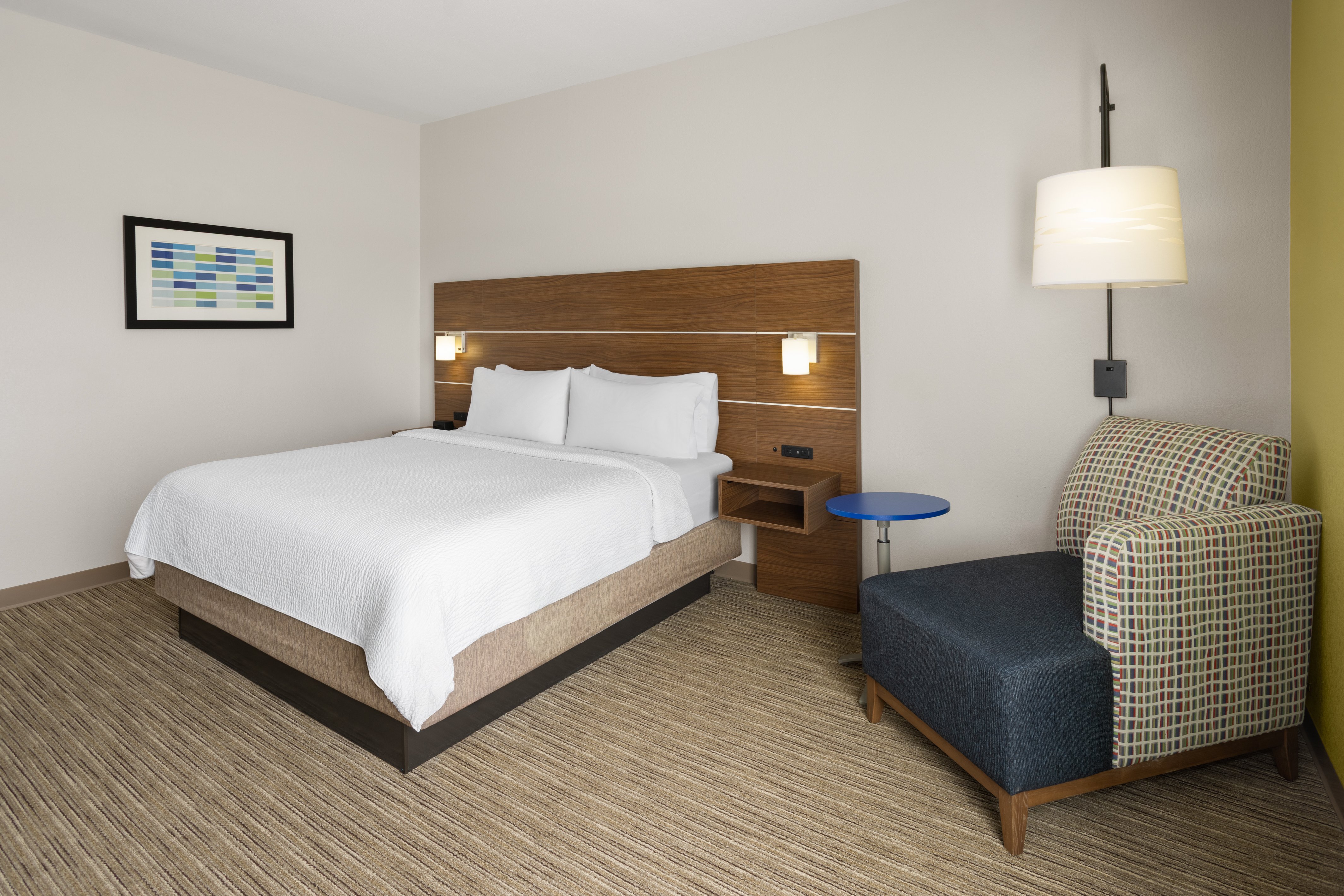 Holiday Inn Express Hotel Suites New Iberia Avery Island 34/80