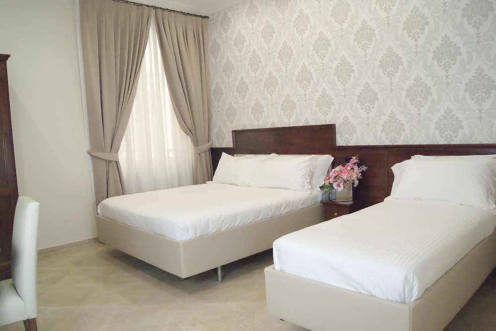 Hotel Esposizione Roma 10/23