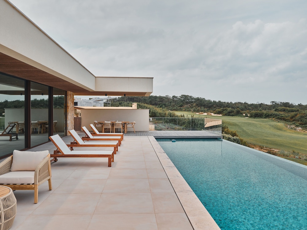 West Cliffs Ocean & Golf Resort 20/41