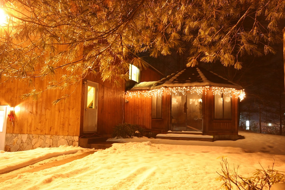 Nootka Lodge 43/50