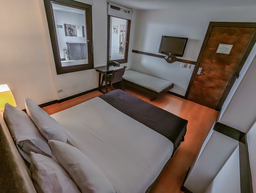 Hotel Charlotte Plaza 26 Ex Hotel Charlotte Bogota By Lalianxa 24/66