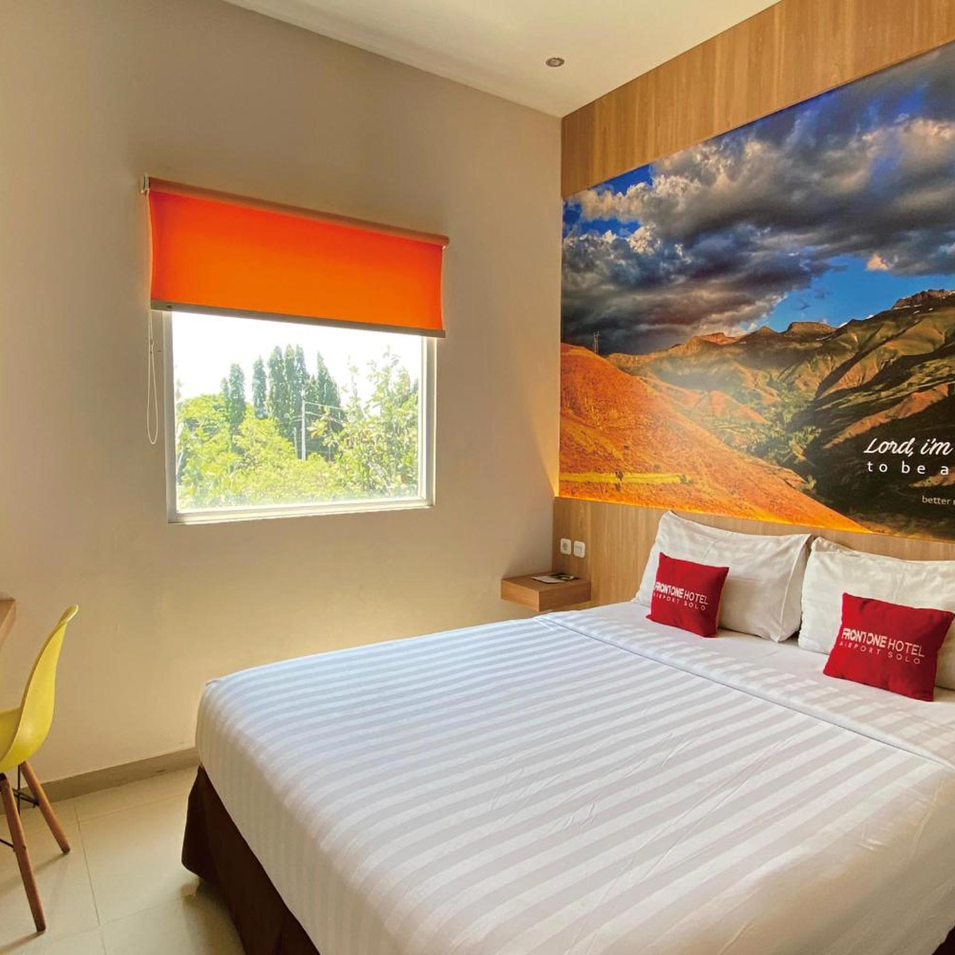 DELUXE, TWIN BEDS