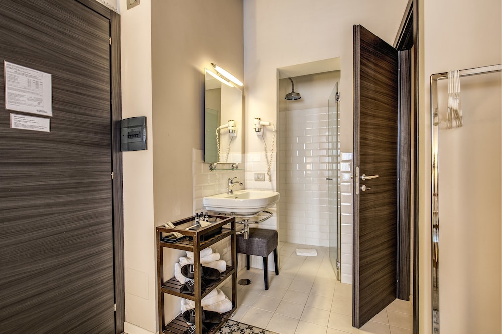 Trevi B&B Roma 62/74