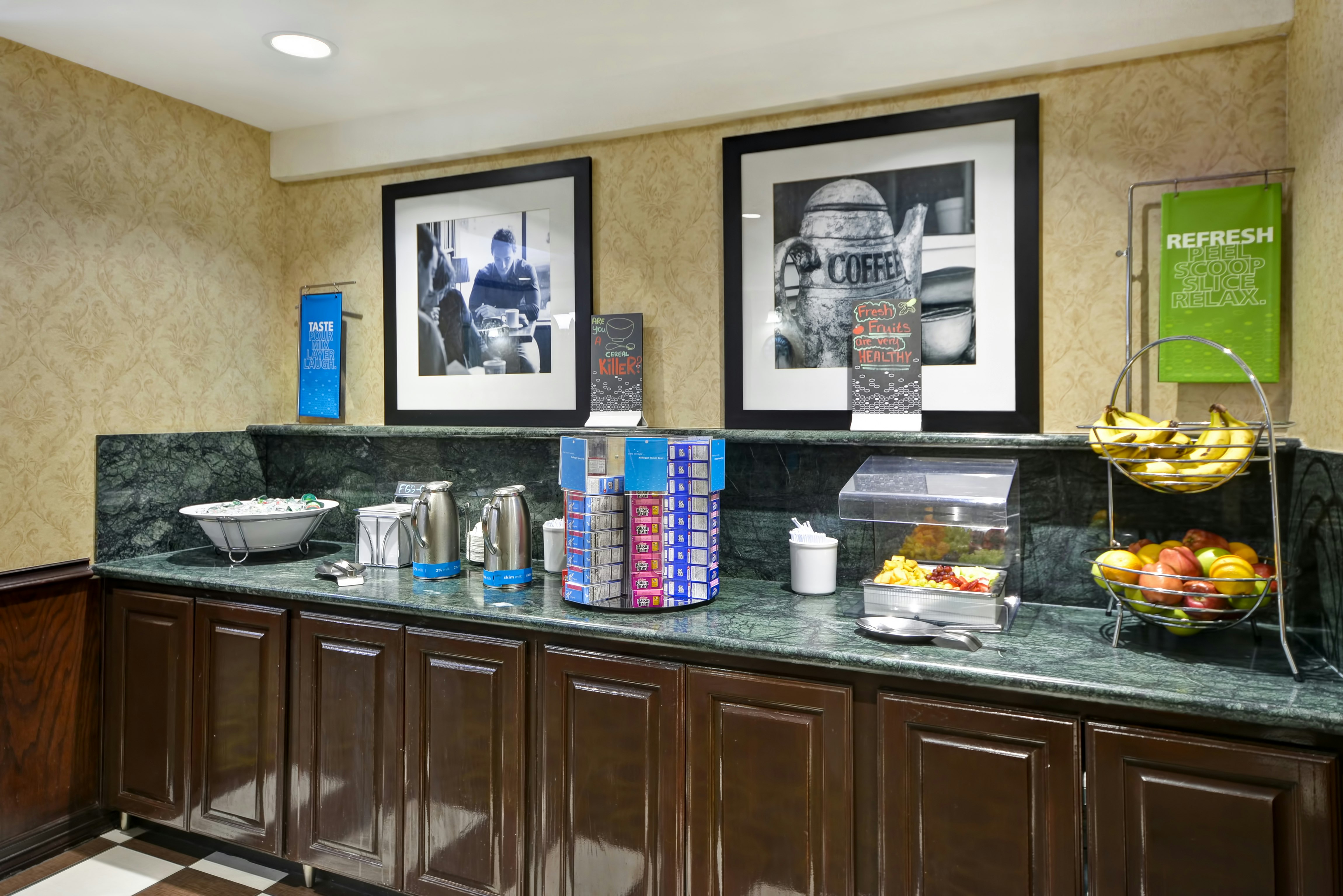 Hampton Inn Corpus Christi 24/34