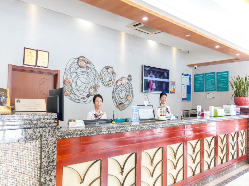 GreenTree Inn Jiangsu Suzhou Kunshan High Speed Rail Station Hengshan 7/29