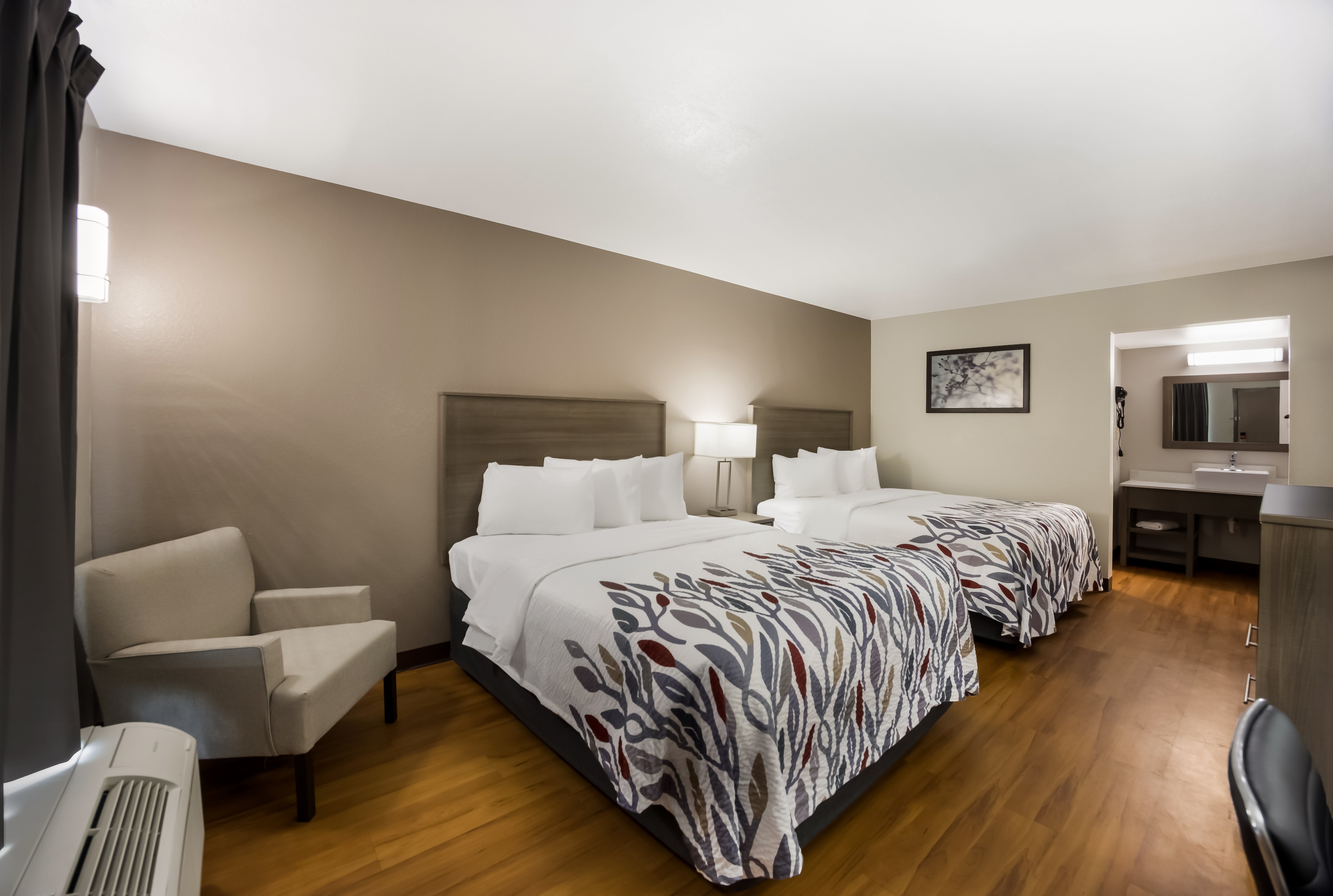 Deluxe, 2 Queen Beds