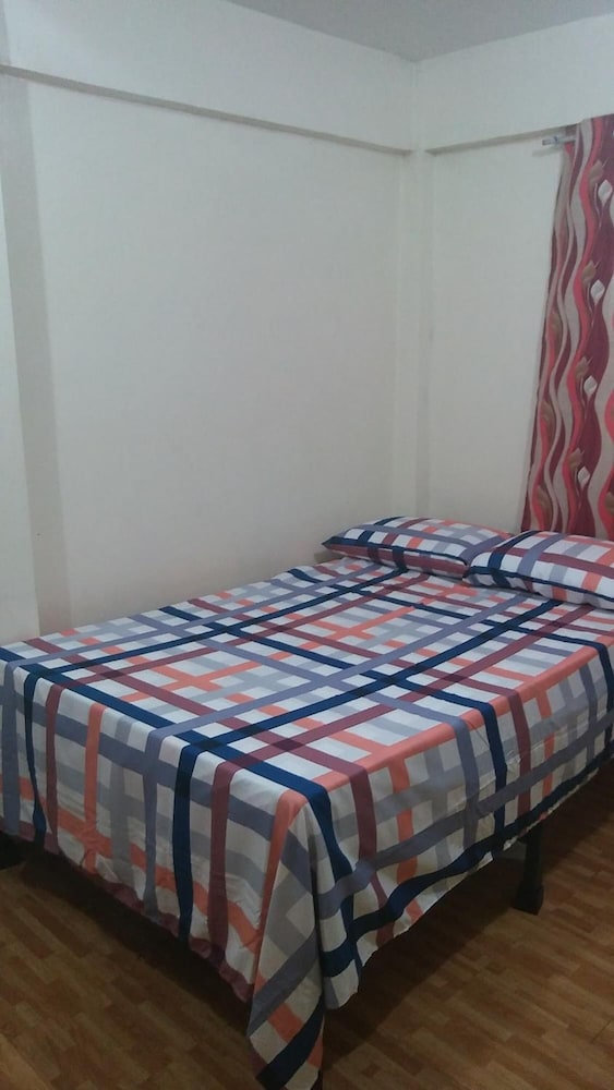 Budget Studio Unit In Makati 10/38