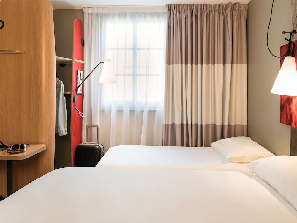 Ibis Saint Germain En Laye Centre 19/69
