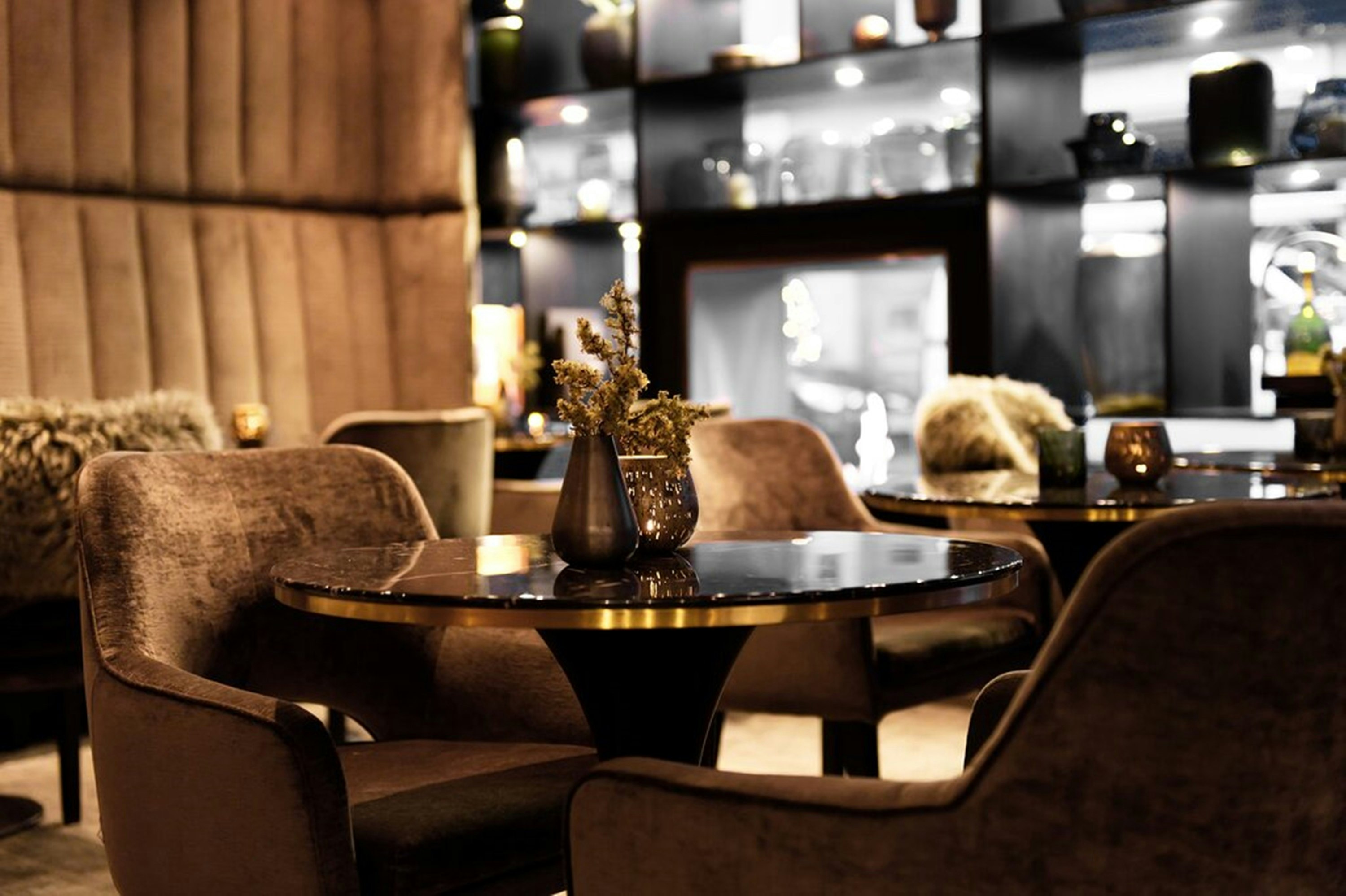 The Lamp Hotel 6/12
