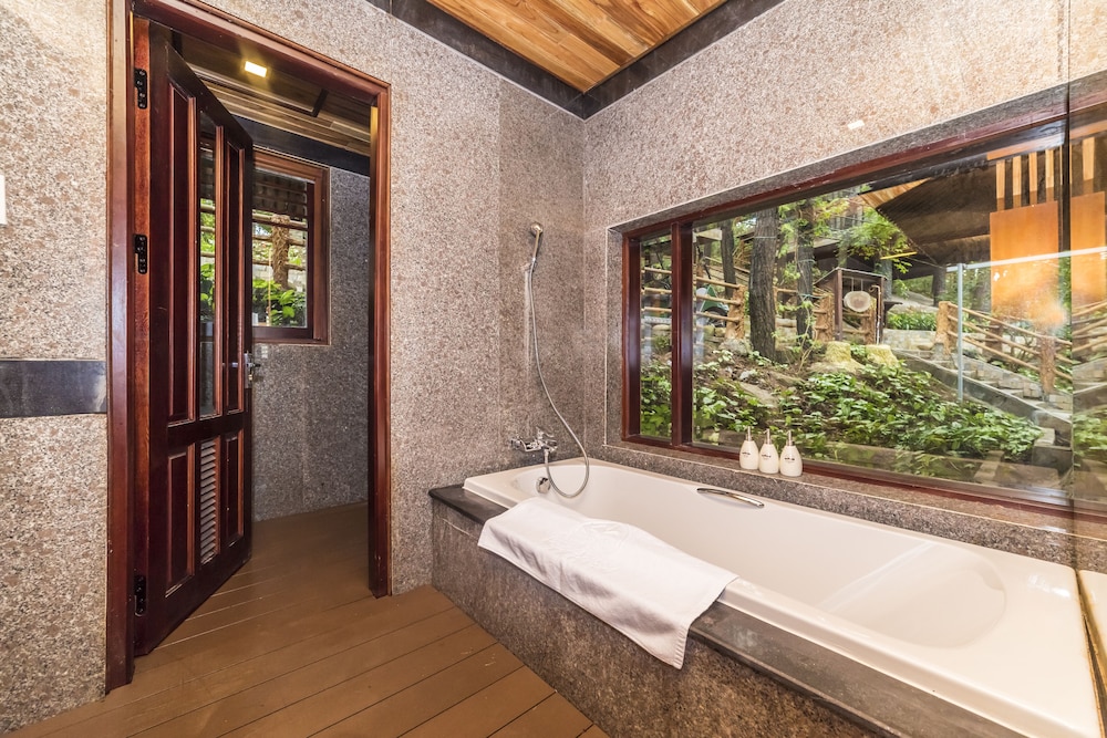 Sankofa Village Hill Resort And Spa 41/41