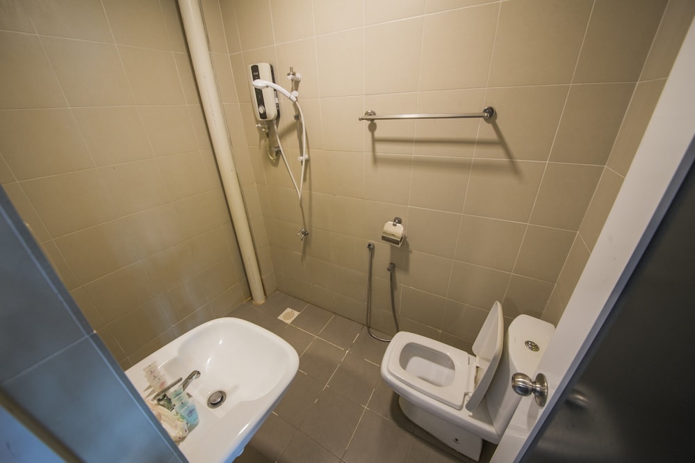 Elite Hotel Muar 47/50