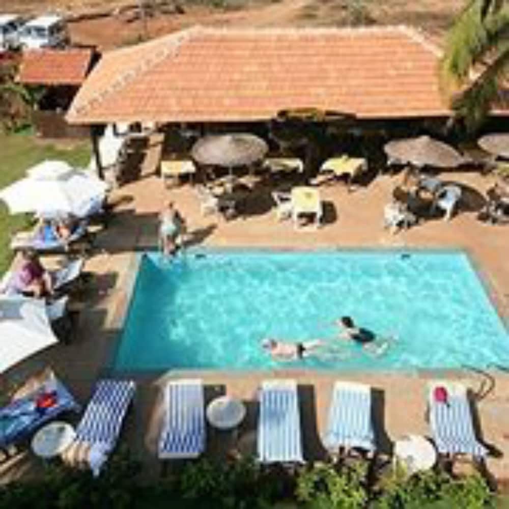 Santana Beach Resort 30/32