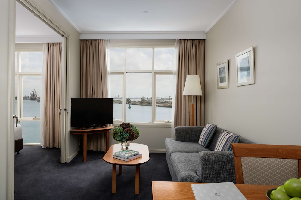 Rydges Newcastle 44/65