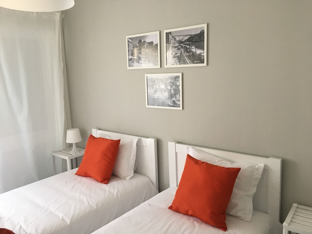 Mirandesa Guesthouse 18/50