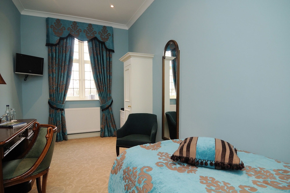 Ye Olde Bell Hotel Spa 25/64
