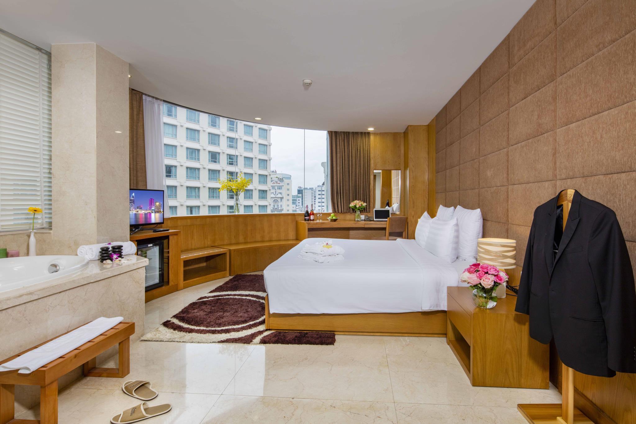 جناح تنفيذي بسرير كينج
