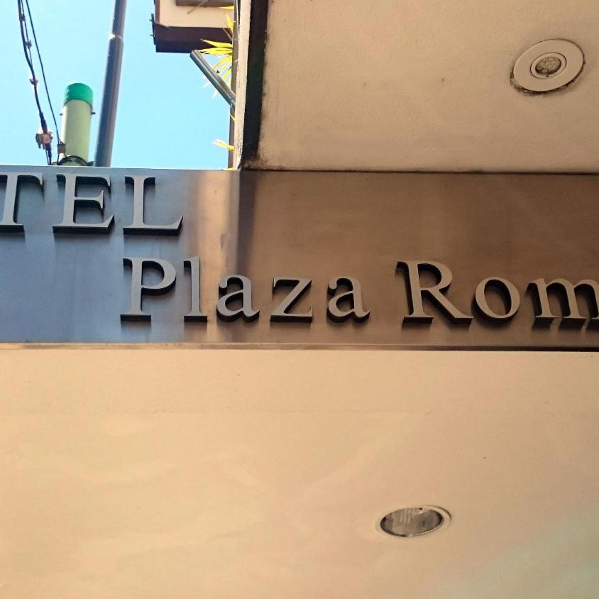 Plaza Roma 3/53