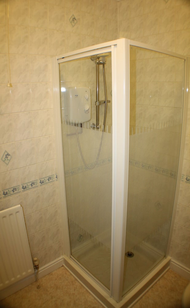 The Glendeveor 50/50