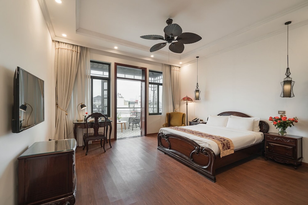 Hanoi Little Town Hotel 12/47