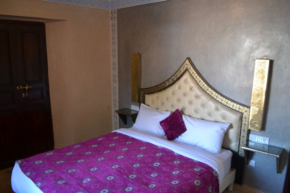 Riad Bayti 16/56