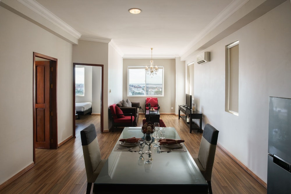 Mekong View Apartment Hotel I 32/43