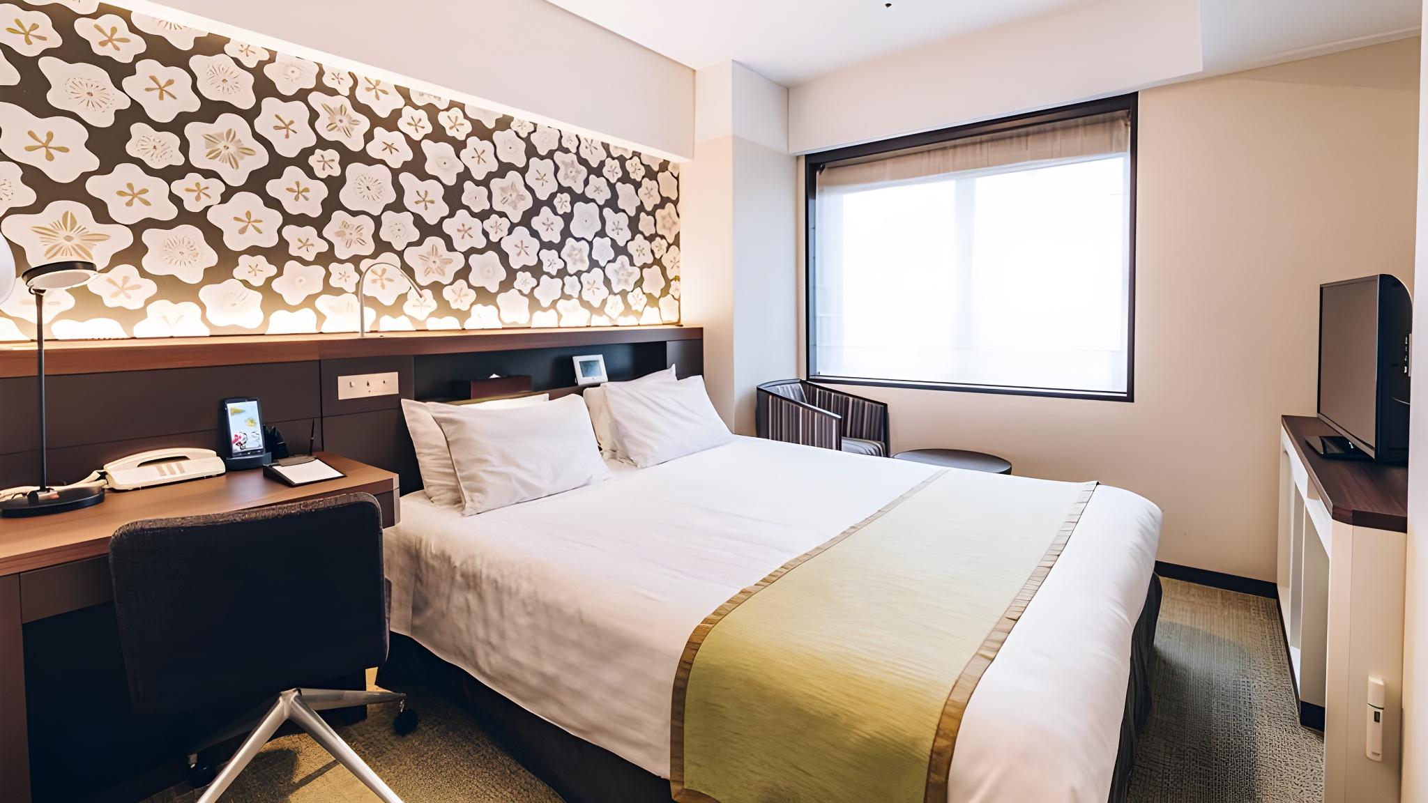 Business, Double Bed, Main Building, Corner