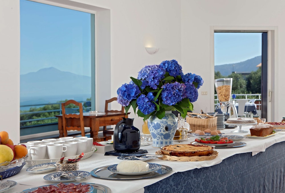 Villa Oriana Relais 52/62