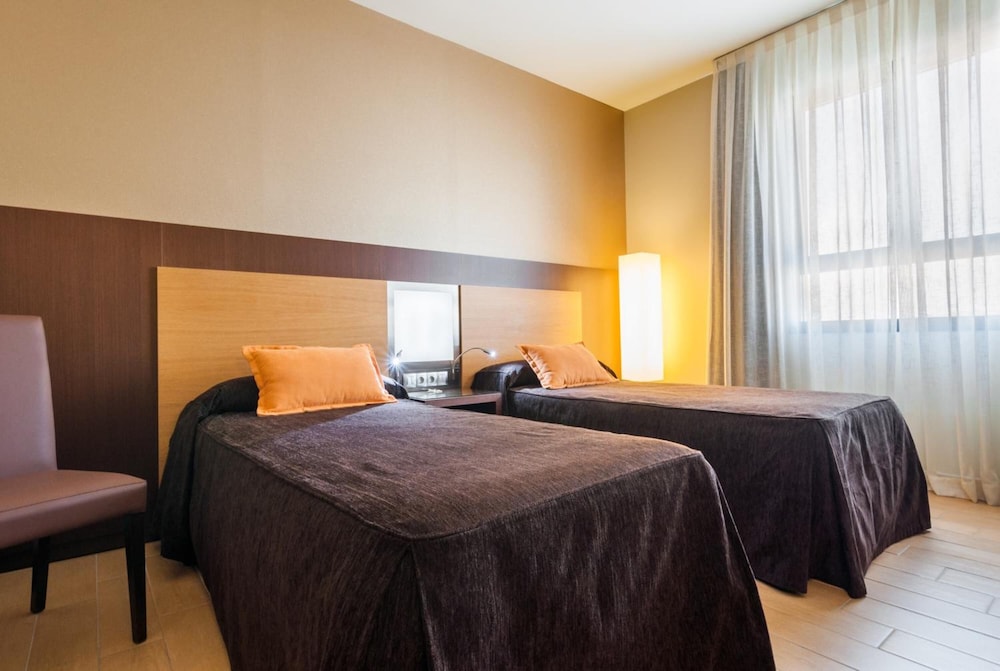 Hotel Ciudad de Alcaniz 11/50
