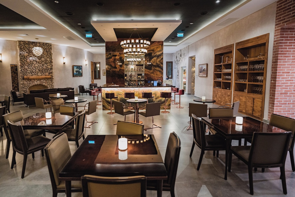 Piattelli Wine Resort 25/50