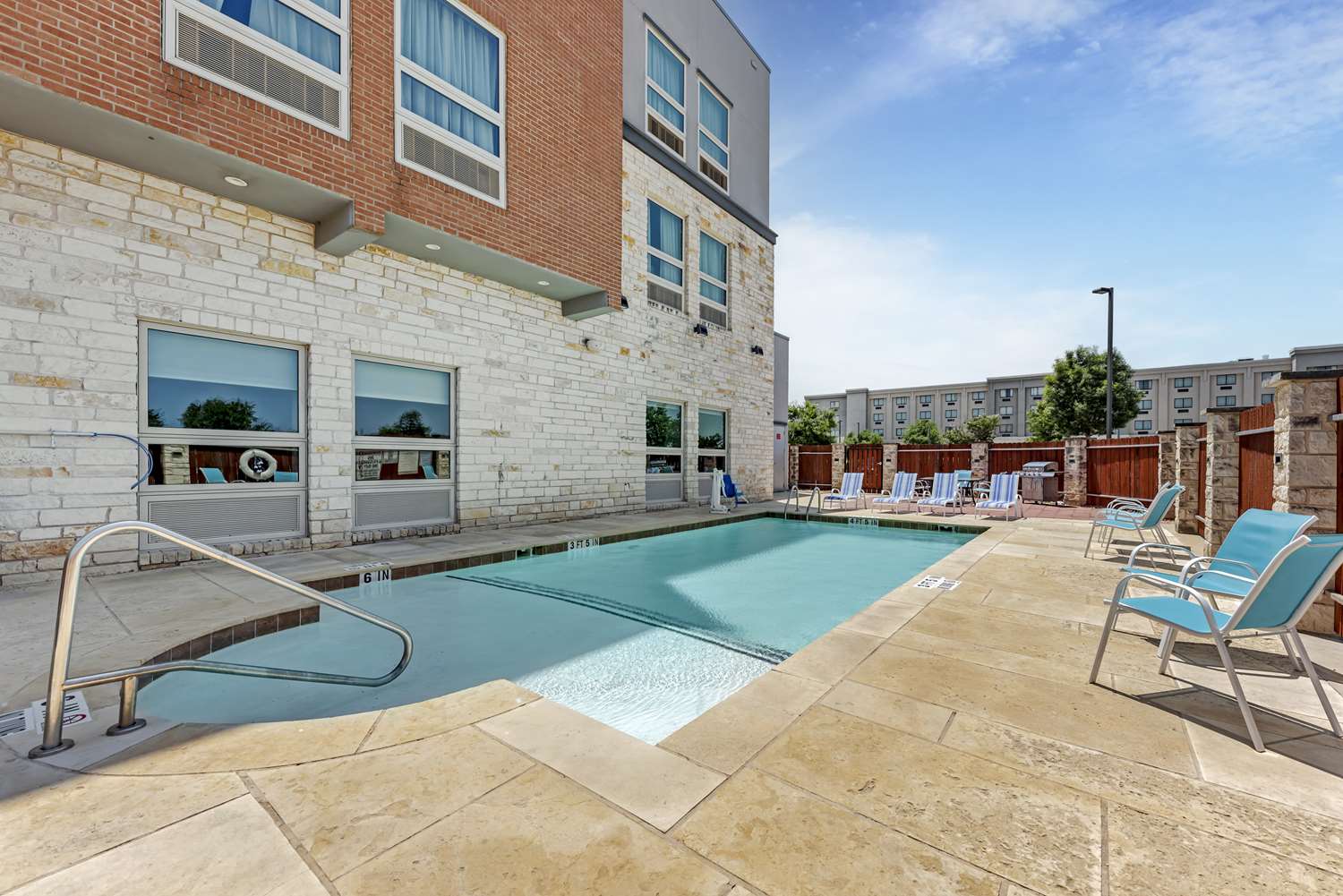 Best Western Plus Pflugerville Inn and Suites 37/37