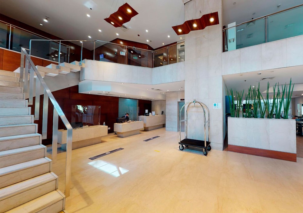 Estanplaza Berrini 4/47