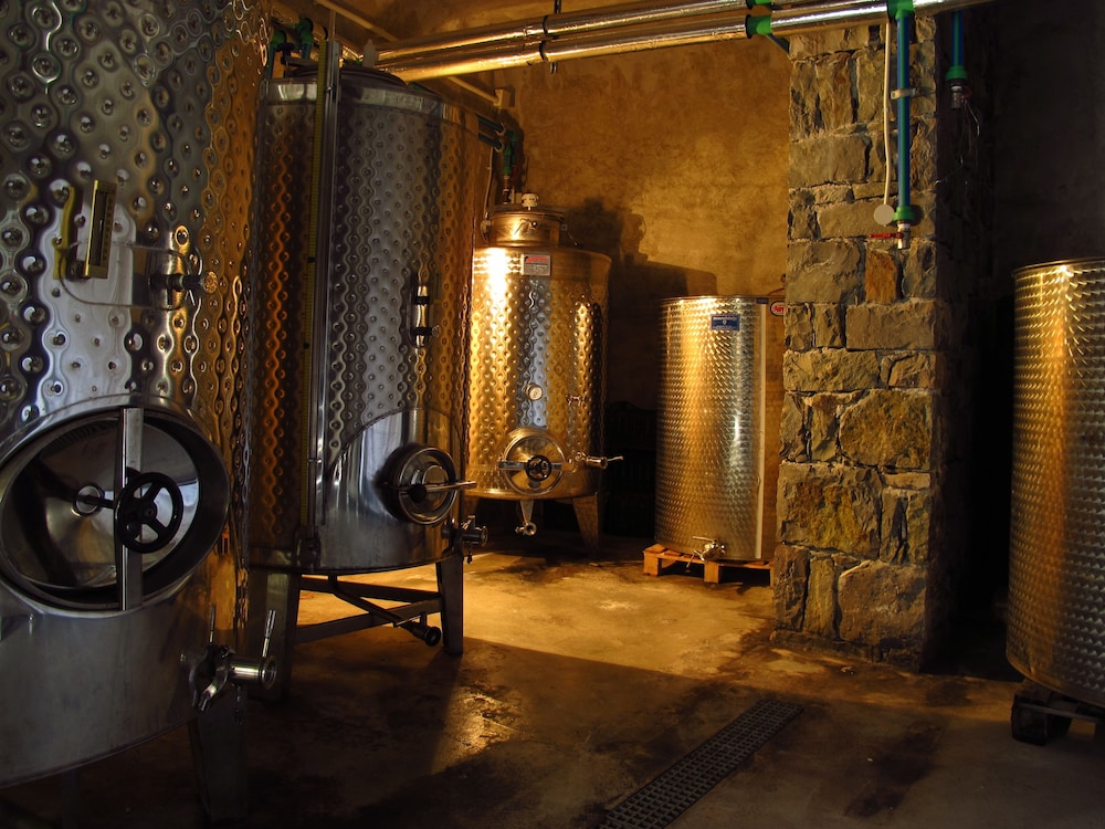 Kostantakis Winery 76/80
