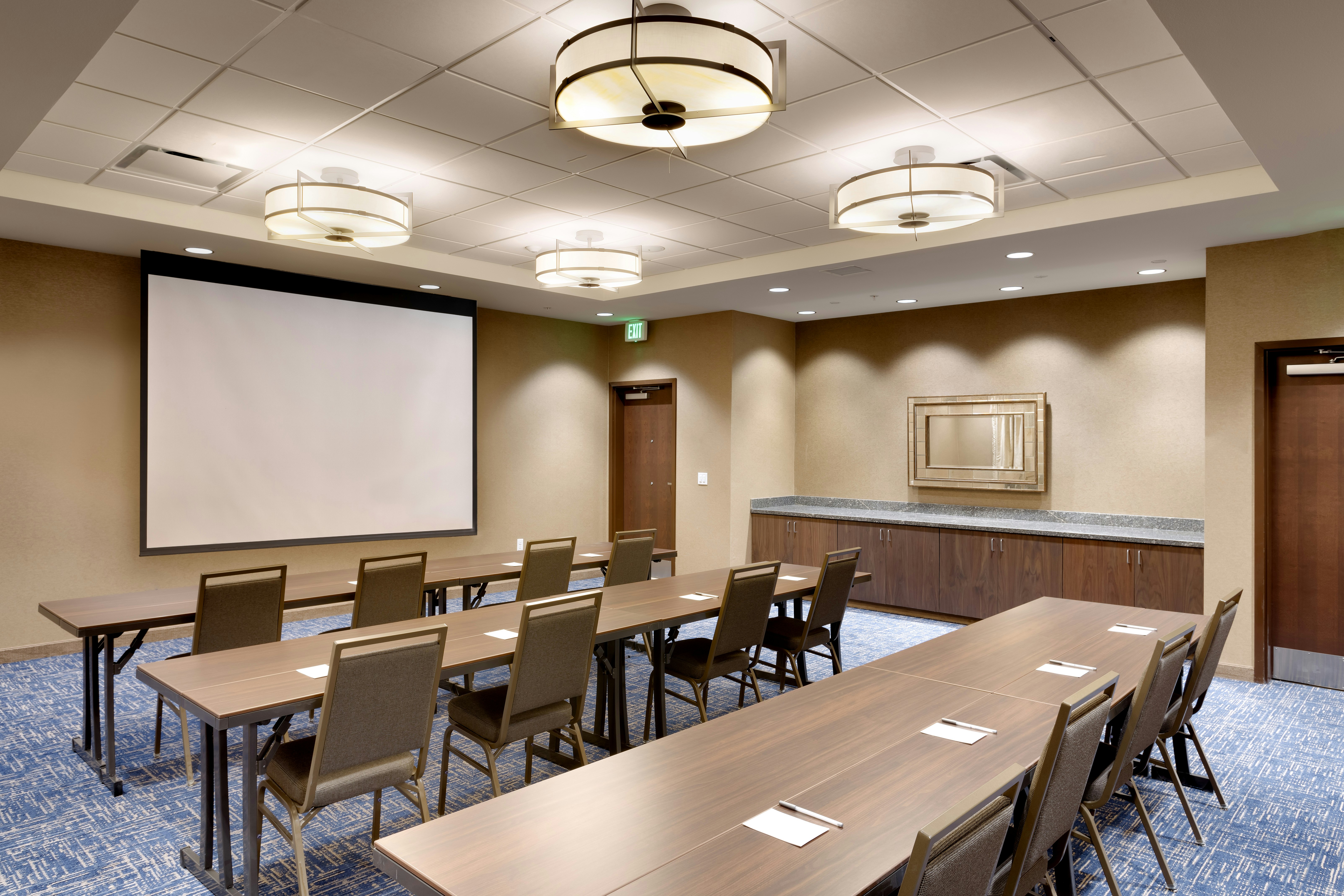 Hampton Inn And Suites Rexburg 36/42
