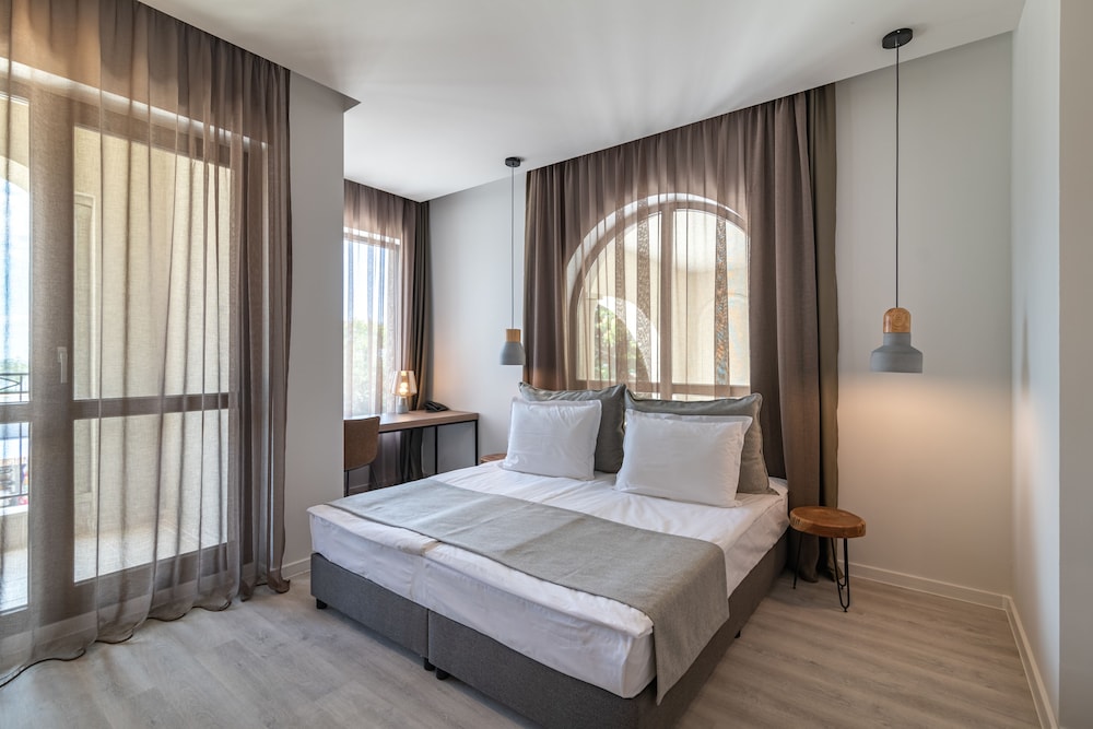 Primorski Hotel 29/64