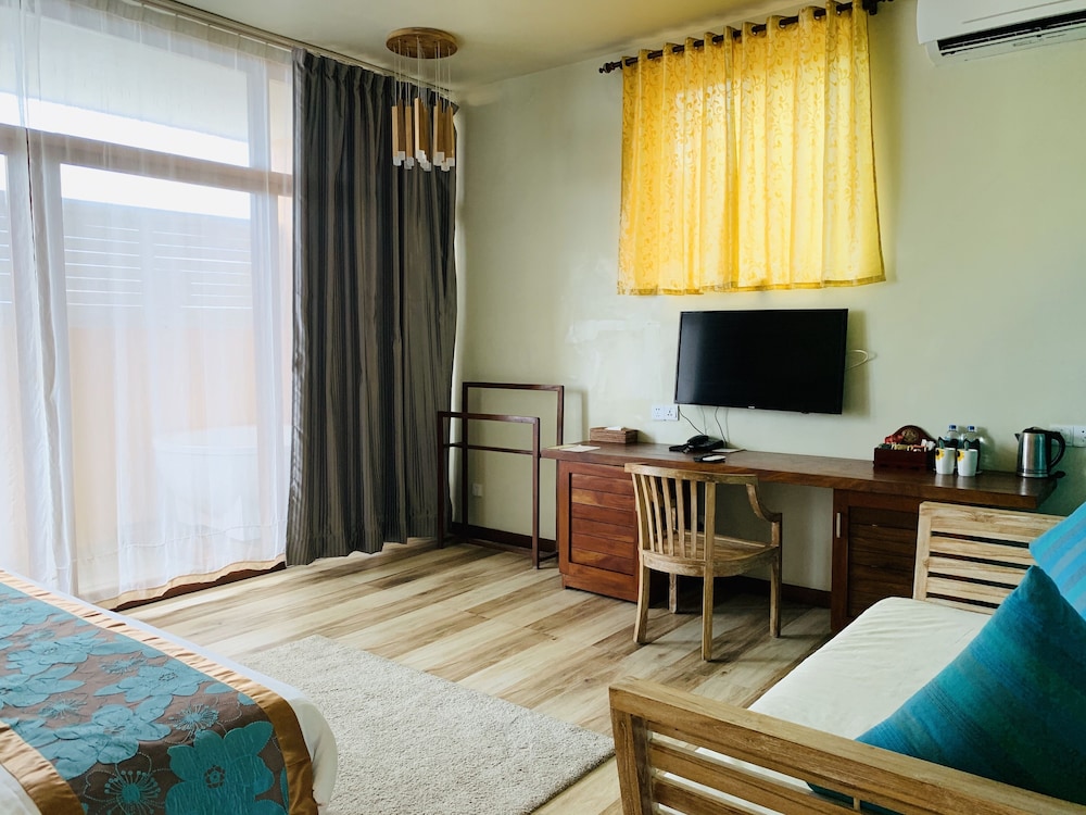 Thaproban Pavilion Resort &amp; Spa 56/79