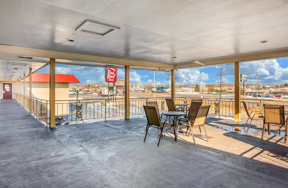 Red Roof Inn Des Moines 32/33