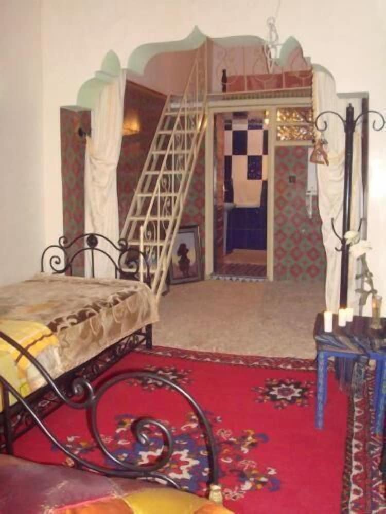 Riad Maryam 5/50