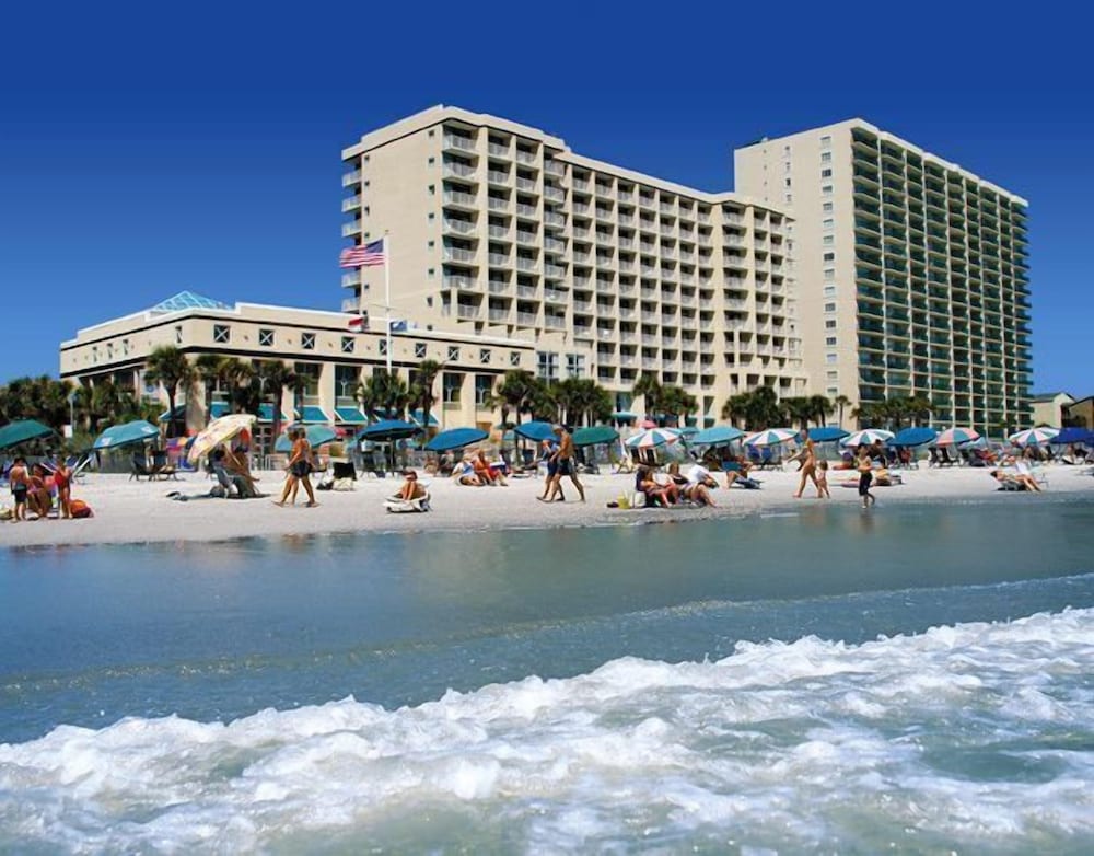 Ocean Drive Beach Golf Resort 61/64