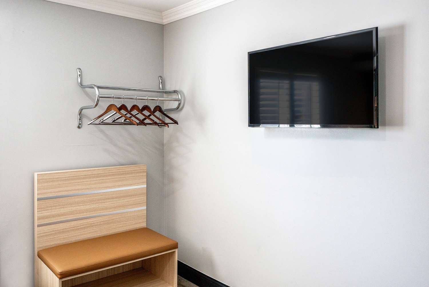 Travelodge Inn & Suites by Wyndham Bell Los Angeles Area 27/52