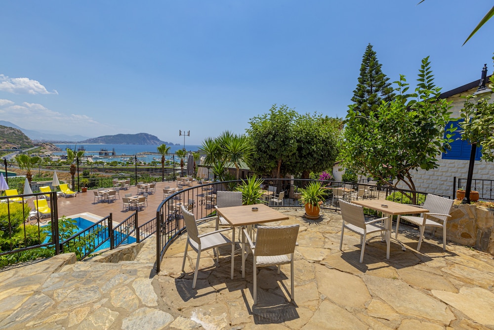 La Finca Hotel 49/63