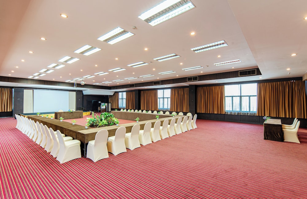 Sunbeam Hotel Pattaya 11/66