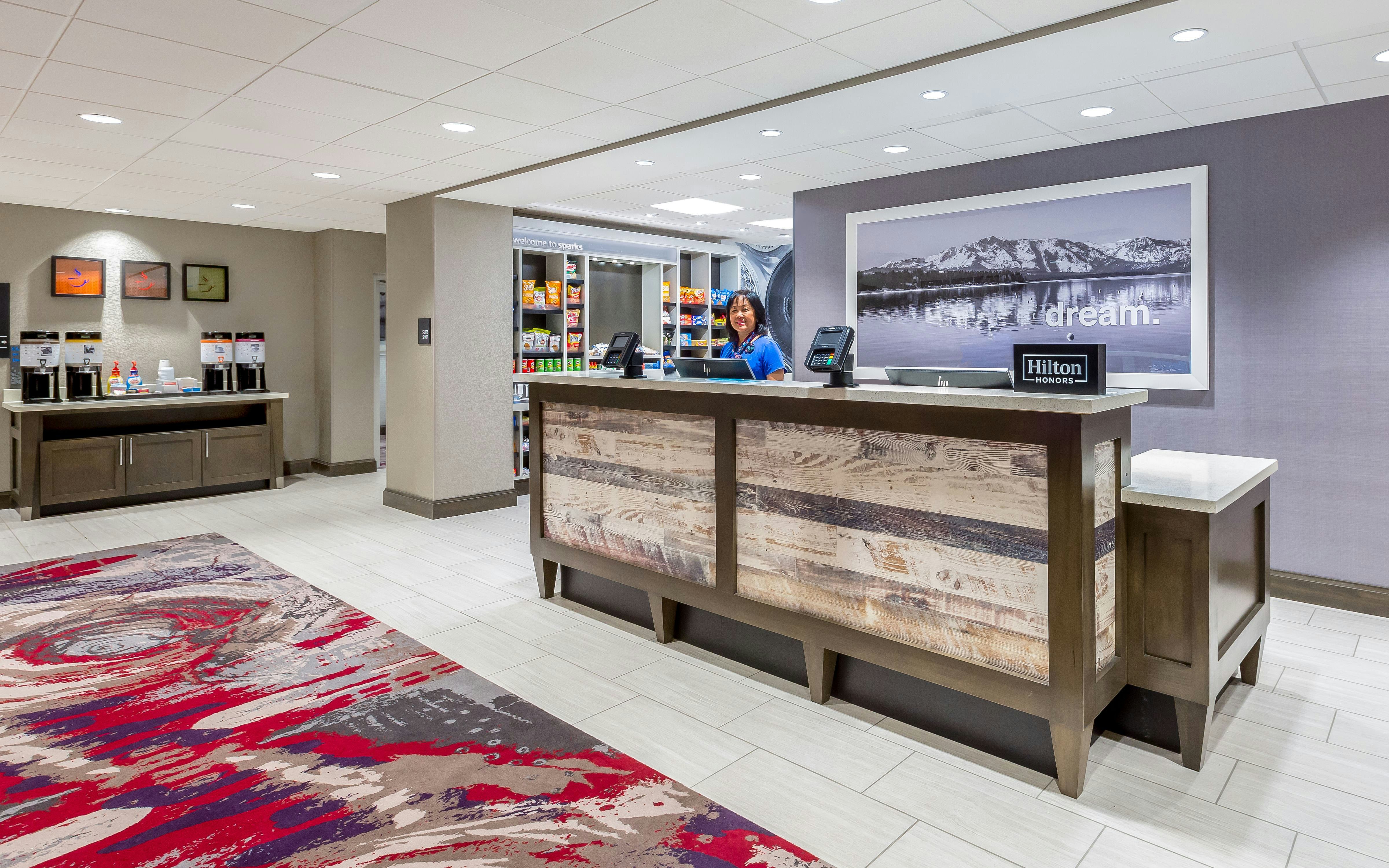 Hampton Inn & Suites Reno/Sparks 3/38