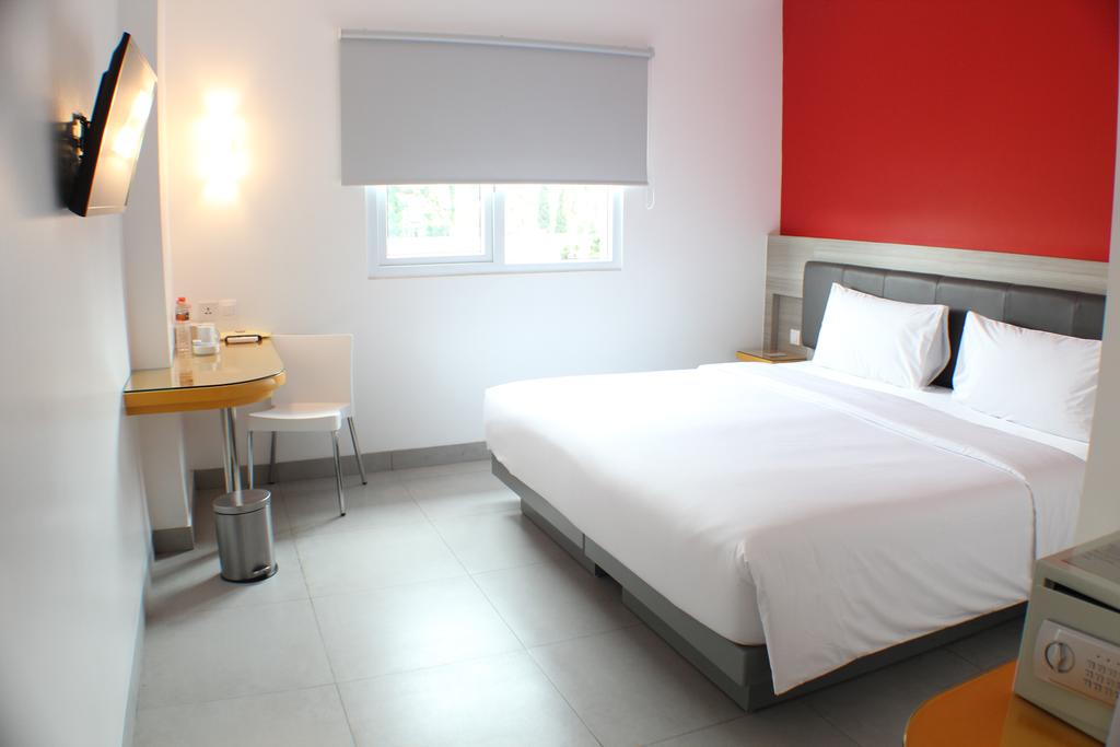 Smart, Queen Bed، Amaris Hotel Setiabudi 2/3