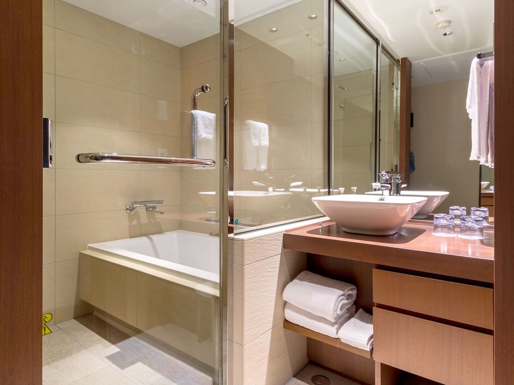 Solaria Nishitetsu Hotel Kyoto Premier 75/76