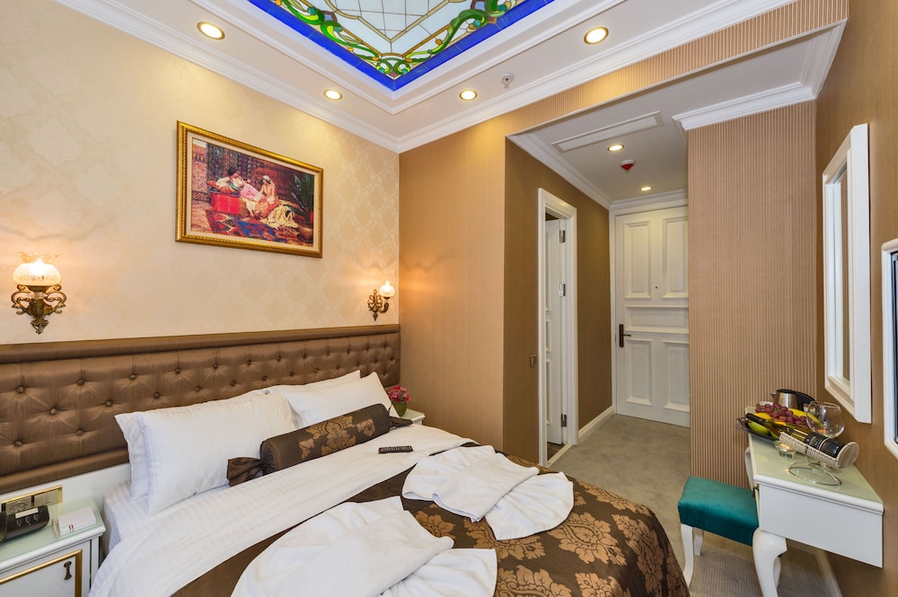 غرفة سوبيريور بسرير مزدوج، Alpek Hotel 2/7