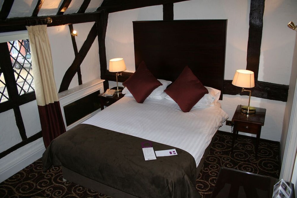 Legacy Rose And Crown Hotel 15/59