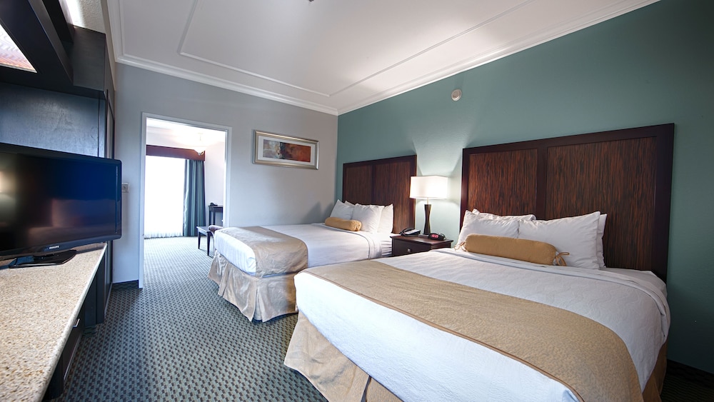 Best Western Plus Irvine Spectrum Hotel 8/33