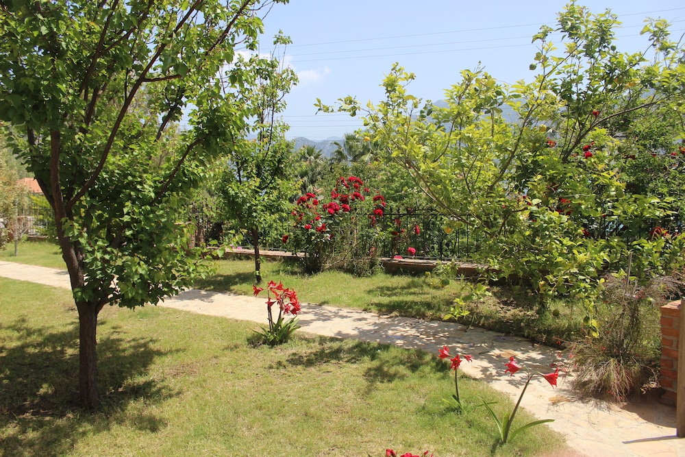 Portakal Hotel Selimiye 30/39